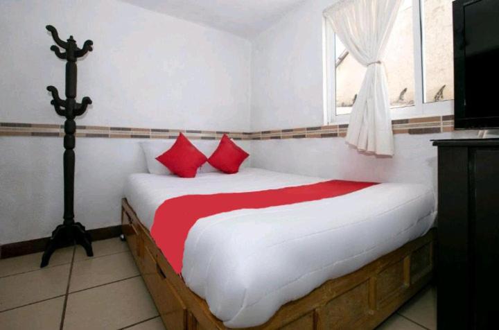 Hotel Real Cortes Mineral del Monte Exterior foto