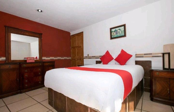 Hotel Real Cortes Mineral del Monte Exterior foto